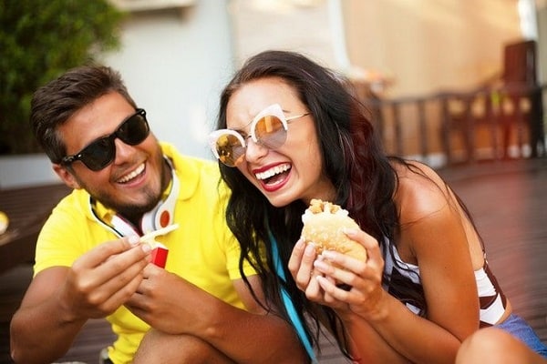 The Art Of Conversation On A First Date